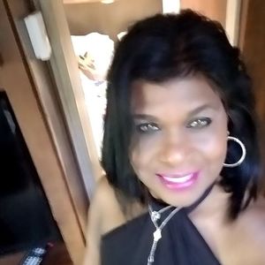 Meet your Posher, Jade